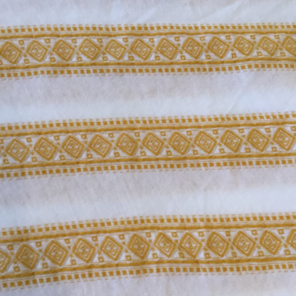 3/4 sleeve top - Picture 3 of 3